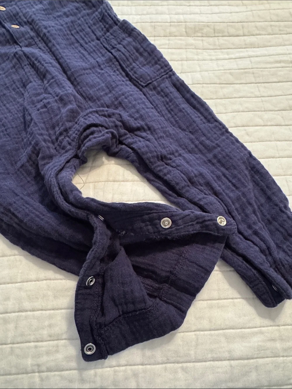 Old Navy Navy Sleeveless Cotton Gauze Romper with Pockets